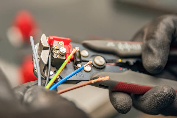 Best Circuit Breaker Repair  in Mullens, WV